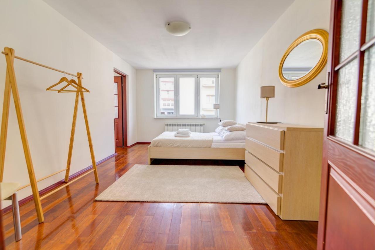 Krynica Apartamenty 100M Duzy Apartament, Salon + 3 Sypialnie Przy Deptaku מראה חיצוני תמונה